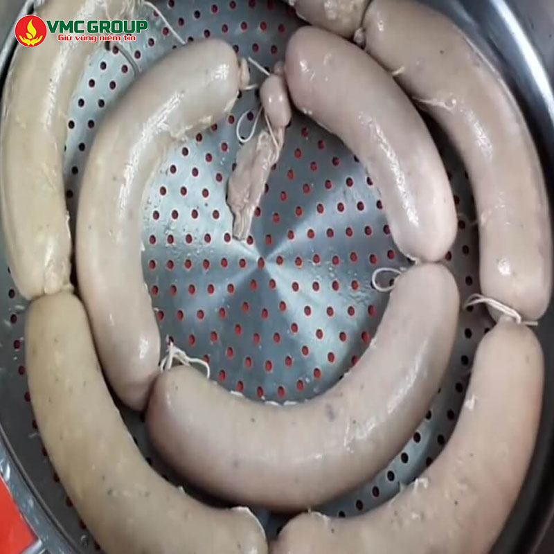 Hấp xúc xích