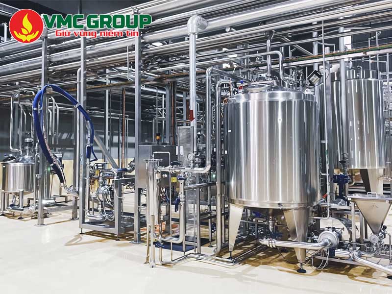 Nạp khí CO2 trong sản xuất nước ngọt có ga