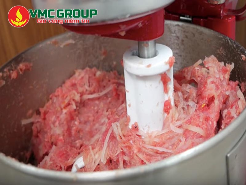 Phối trộn hỗn hợp nem