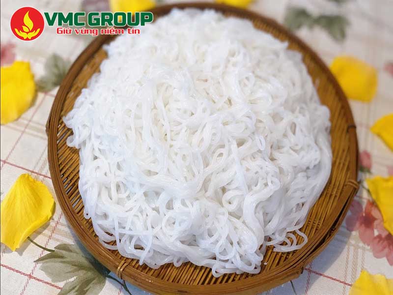 Vì sao bún tươi dễ bị chua?