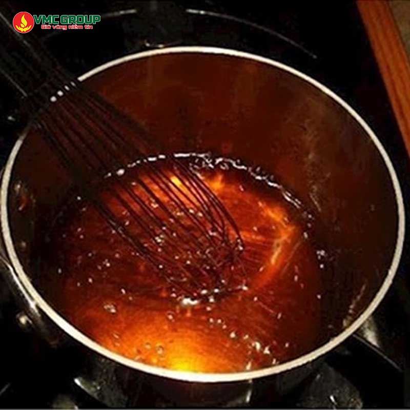 Màu Caramel